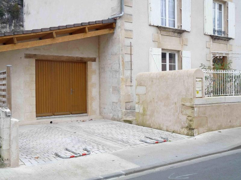 Clos Des Moulins image
