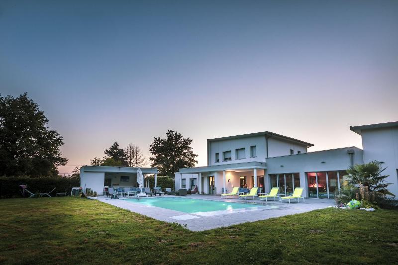 Domaine Georges V image