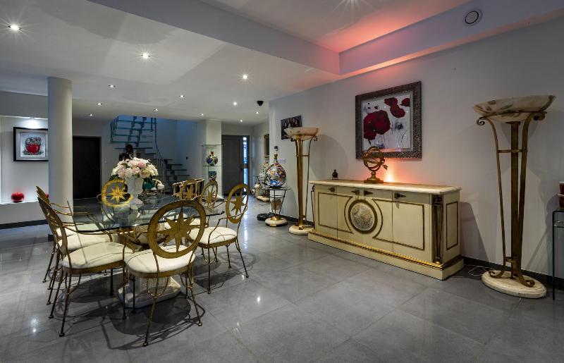 Domaine Georges V image