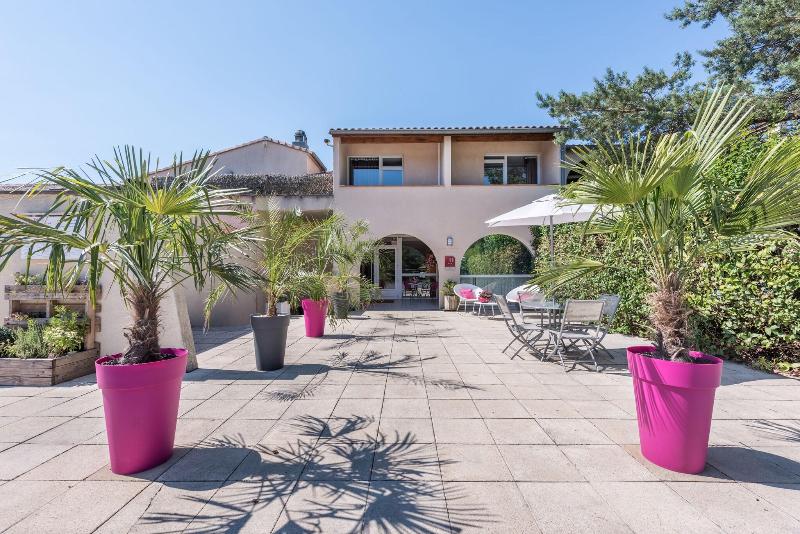 Hotel Le Clos Des Bruyeres image