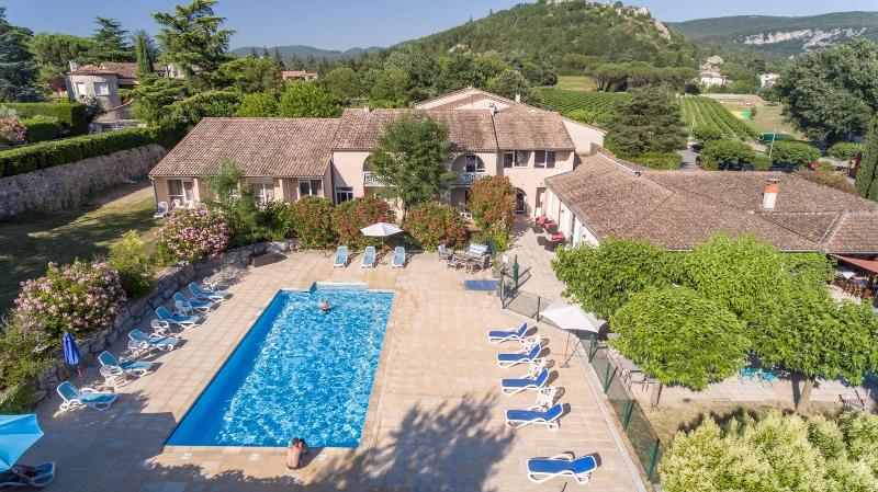 Hotel Le Clos Des Bruyeres image