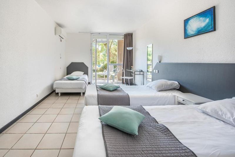 Hotel Le Clos Des Bruyeres image