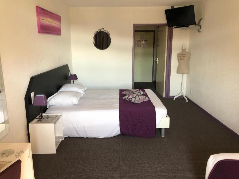 Hotel Le Clos Des Bruyeres image