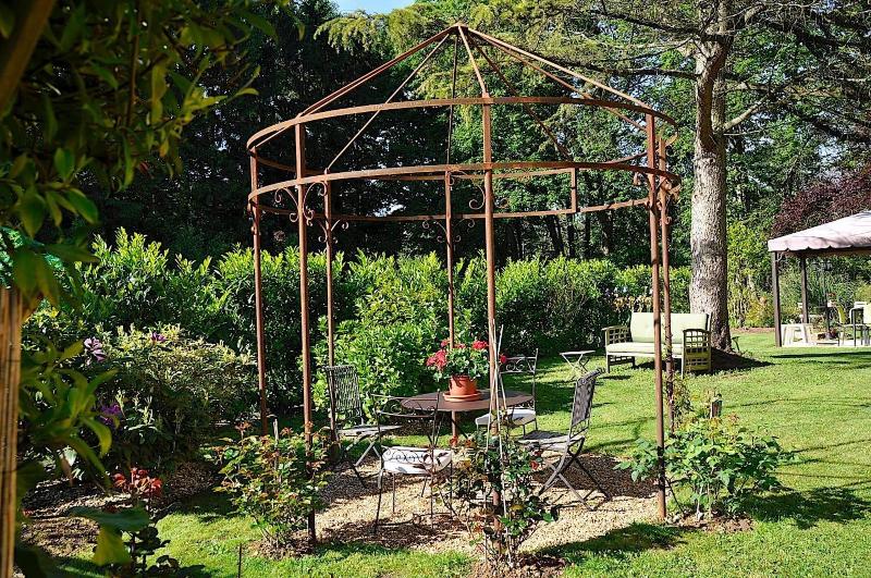 Au Jardin De Lisa image