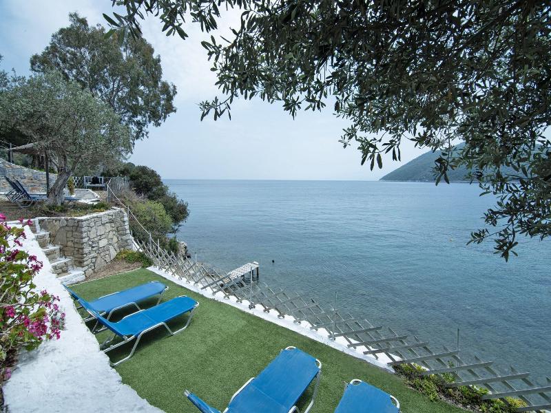 Nafsika Villas image