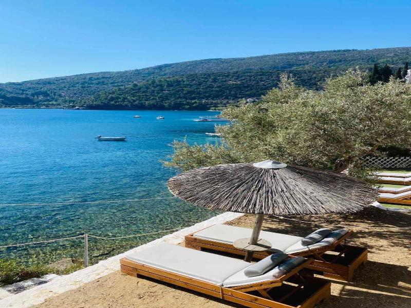 Nafsika Villas image