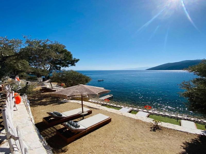 Nafsika Villas image