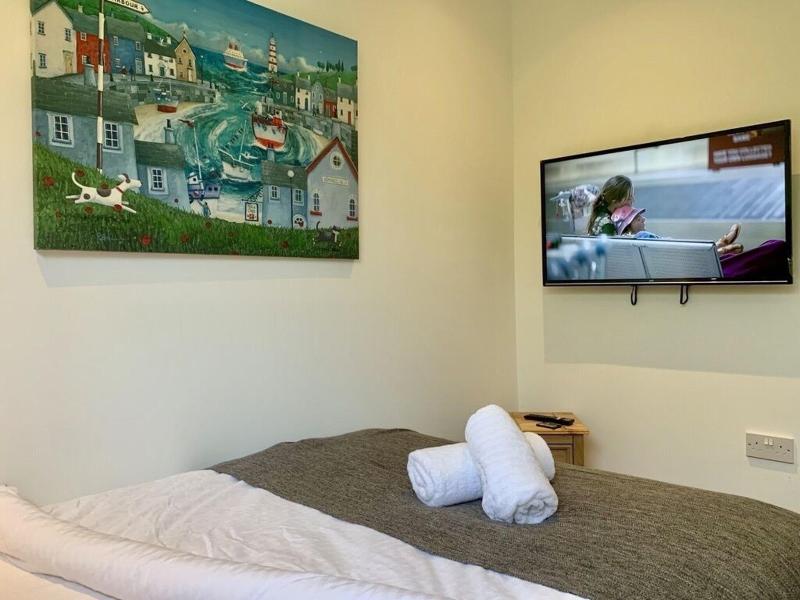 The Waterfront Lodges image