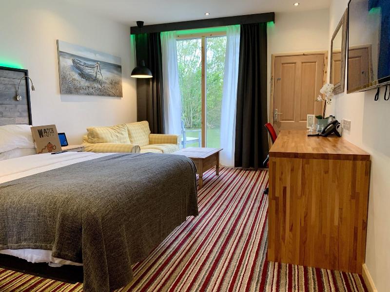 The Waterfront Lodges image