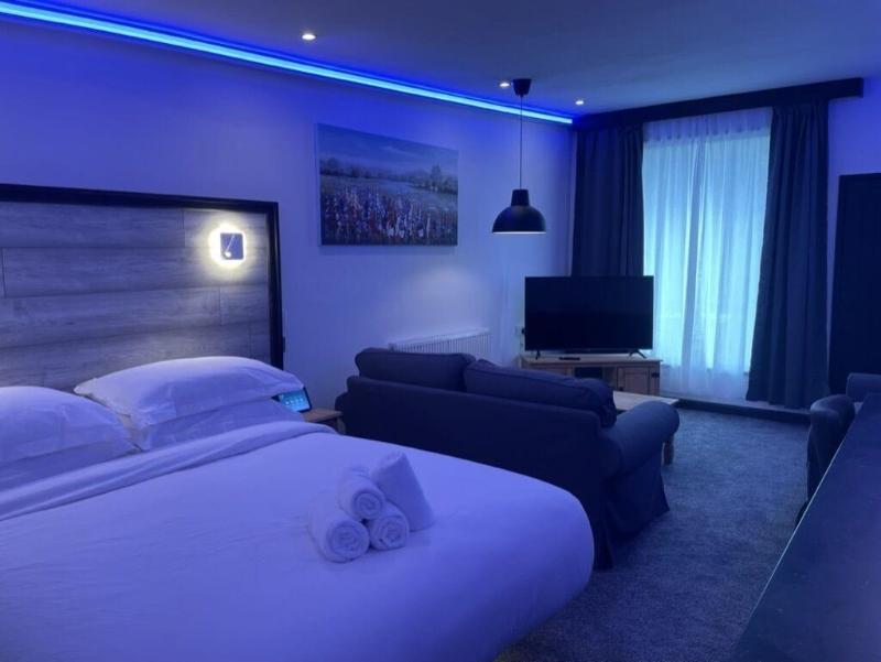 The Waterfront Lodges image
