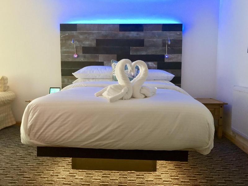 The Waterfront Lodges image