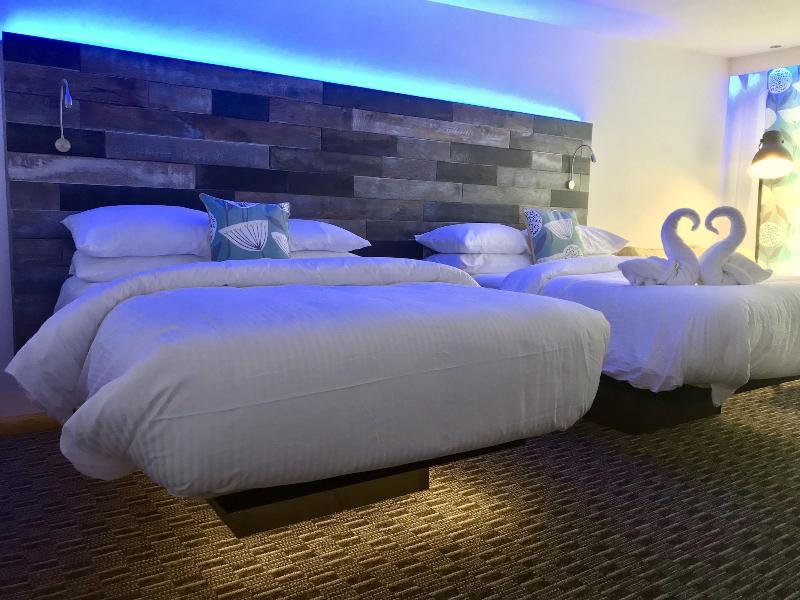 The Waterfront Lodges image