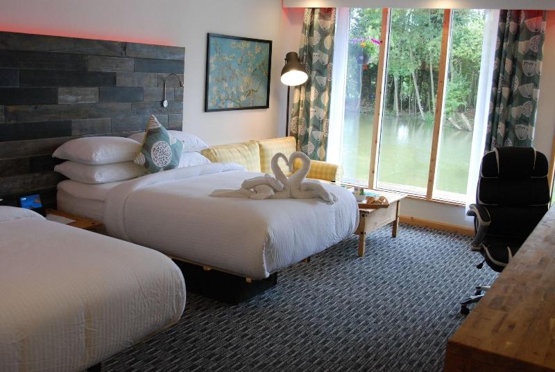 The Waterfront Lodges image
