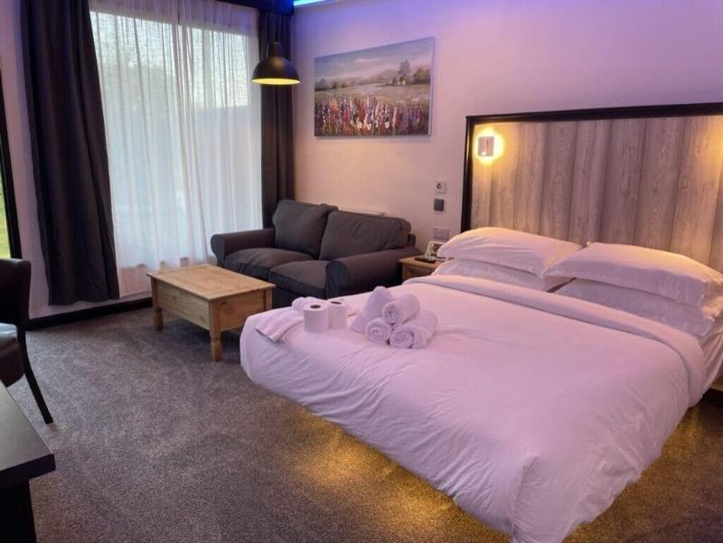 The Waterfront Lodges image