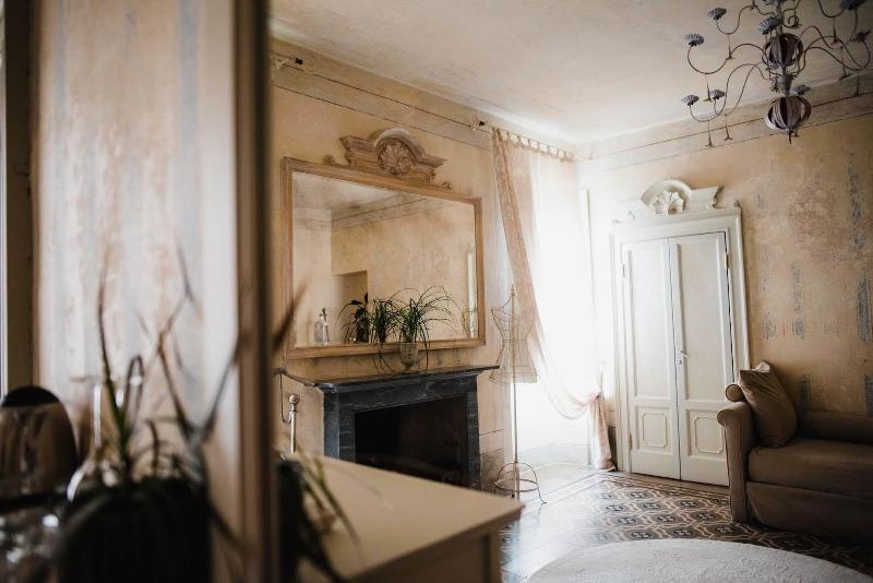 Villa Regina Teodolinda image