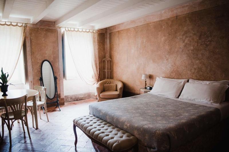 Villa Regina Teodolinda image