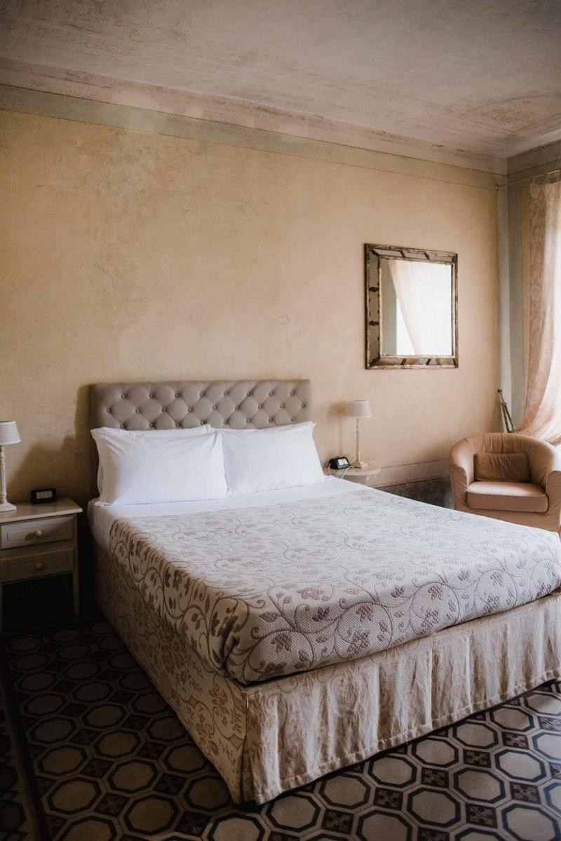 Villa Regina Teodolinda image