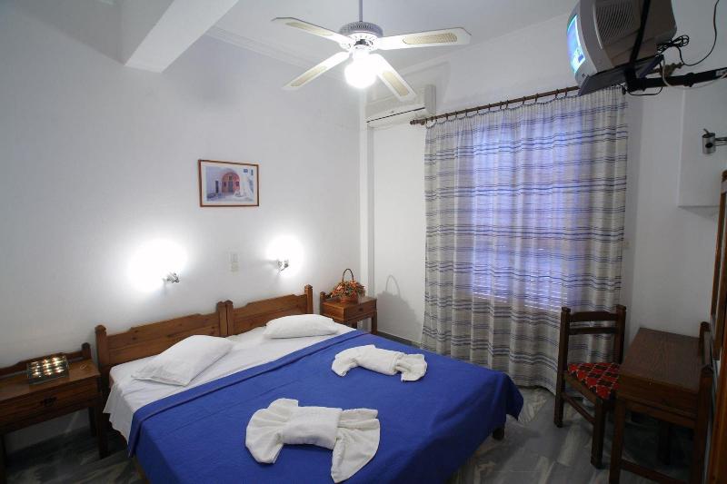 Marisa Rooms image