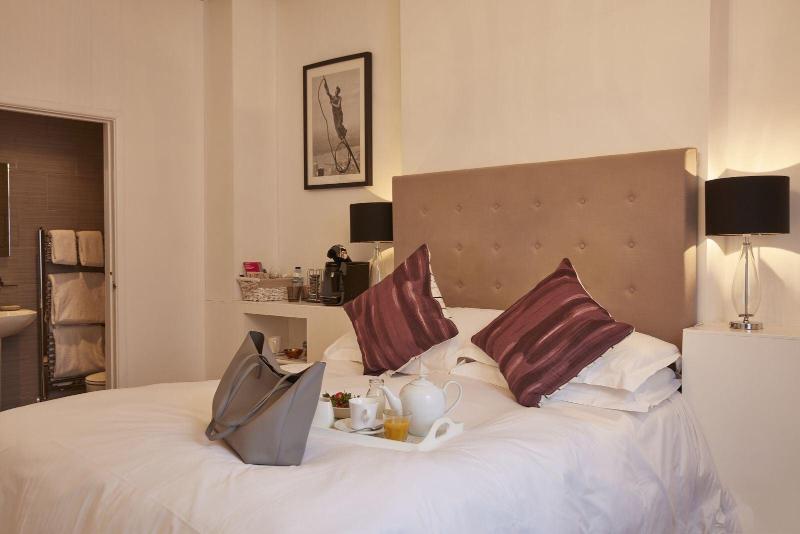 Lyme Townhouse image