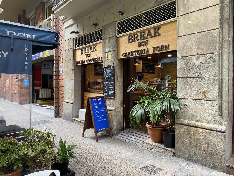 Break BCN - Hostal & Coffeebar image