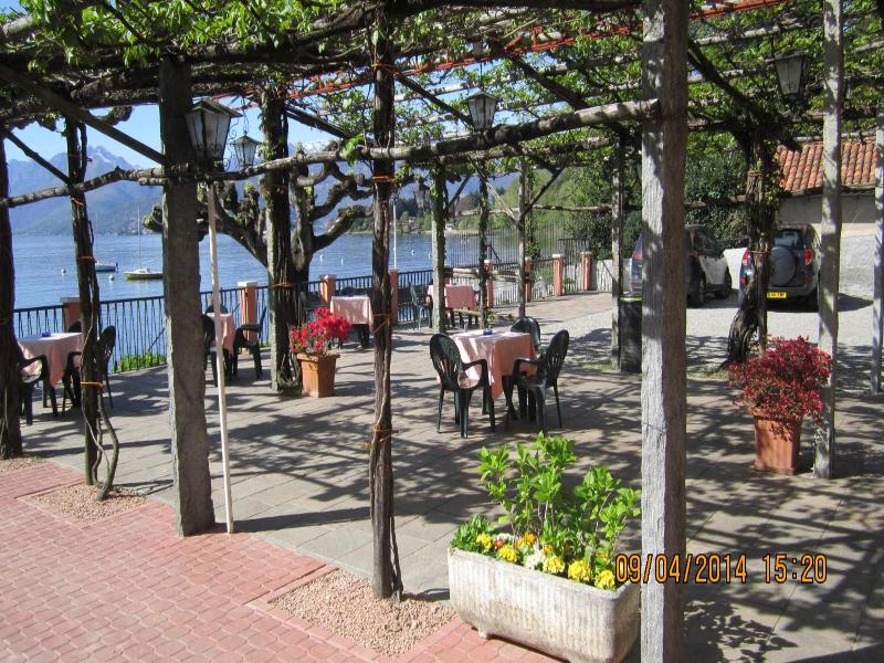 Albergo Riva image