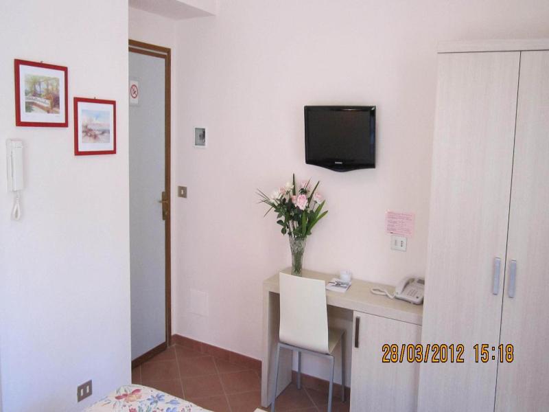 Albergo Riva image