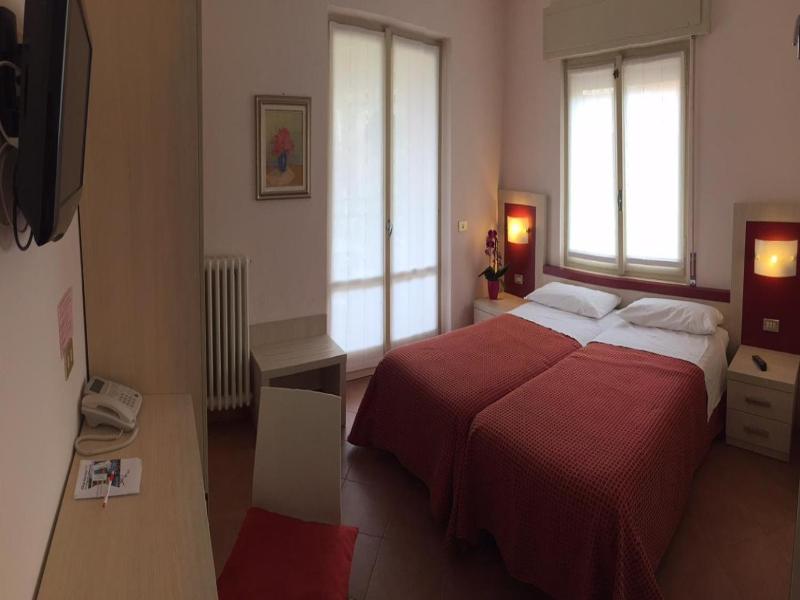 Albergo Riva image