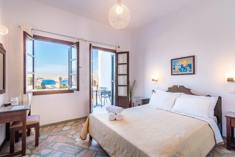 Agia Irini image