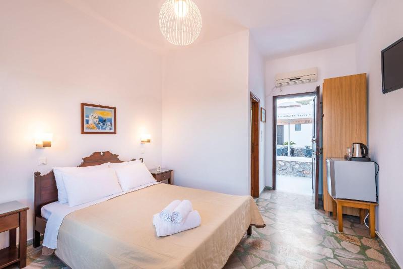 Agia Irini image