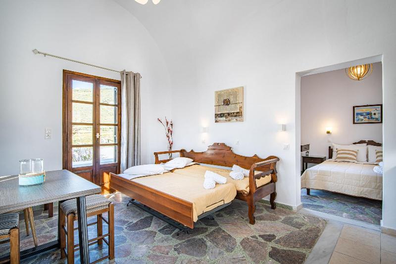 Agia Irini image
