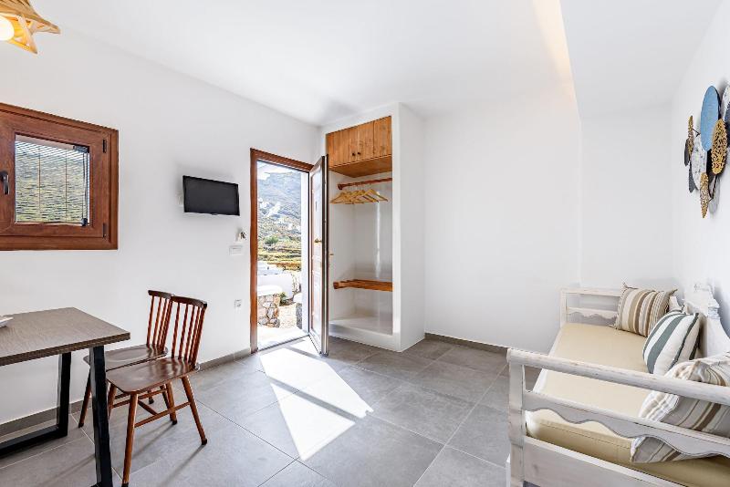 Agia Irini image