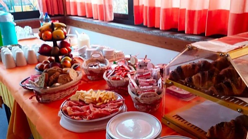 Albergo Ristorante Lavedo image