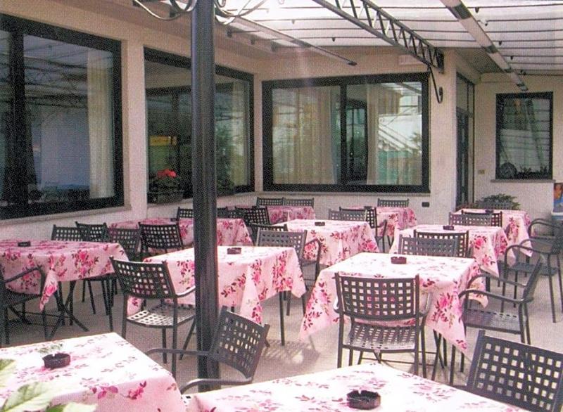 Albergo Ristorante Lavedo image