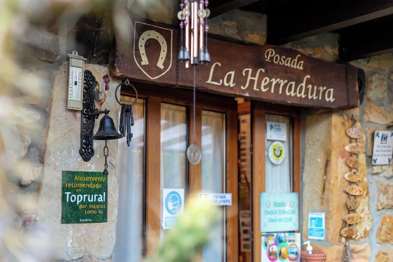 Posada La Herradura image