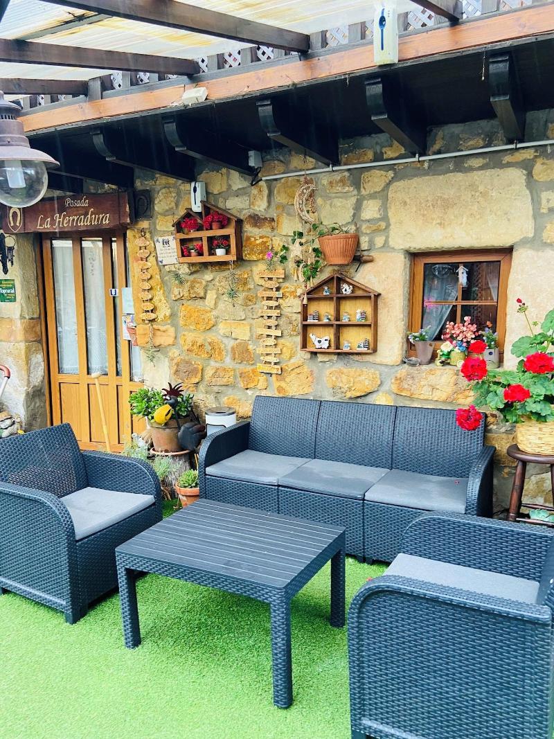 Posada La Herradura image