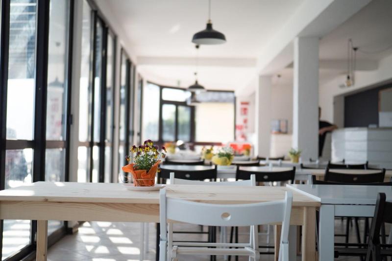 Lake Como Beach Hostel image
