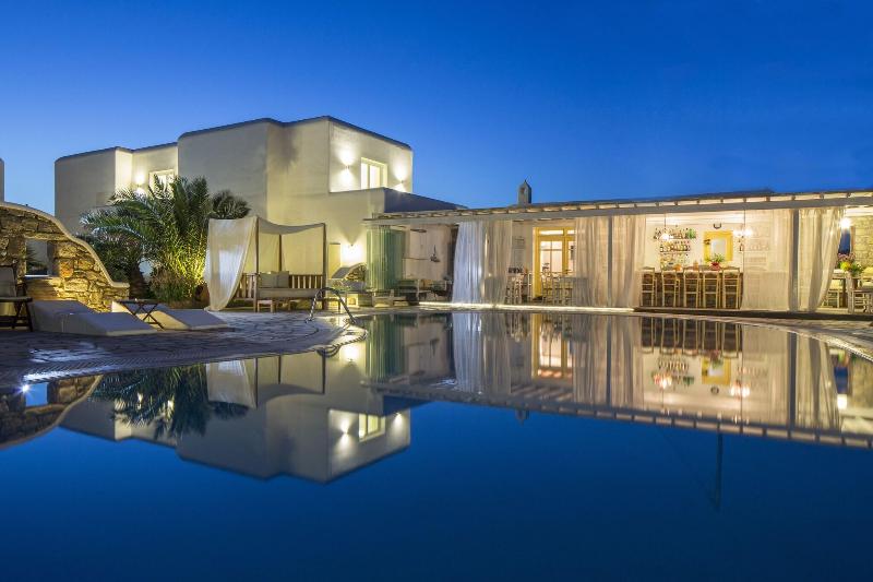 A Hotel Mykonos PIS