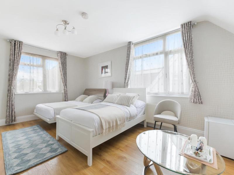 Kato London Haus image