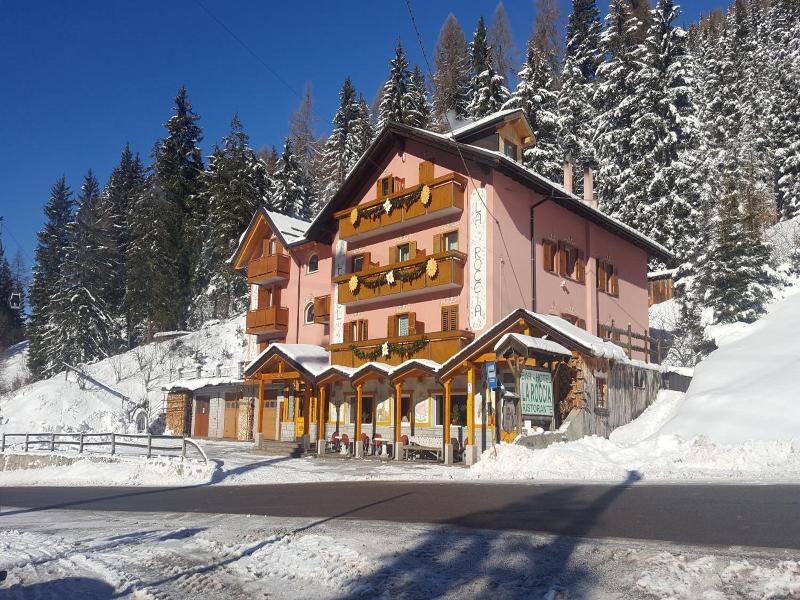 Hotel La Roccia image