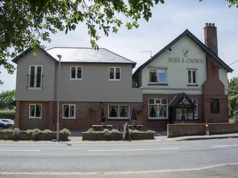 Rose And Crown image