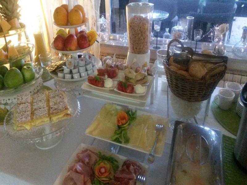 Hotel Ristorante Sole image