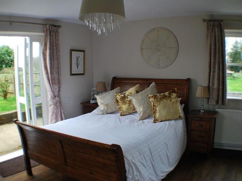 The Bowl Inn image