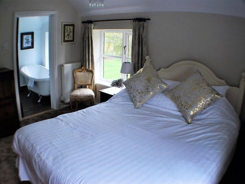 The Bowl Inn image