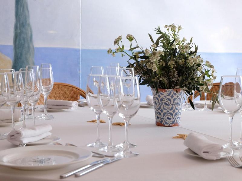 El Far Hotel Restaurant image