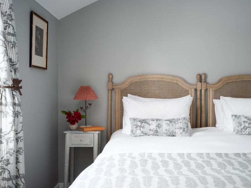 Meikleour Arms Hotel And Restaurant image