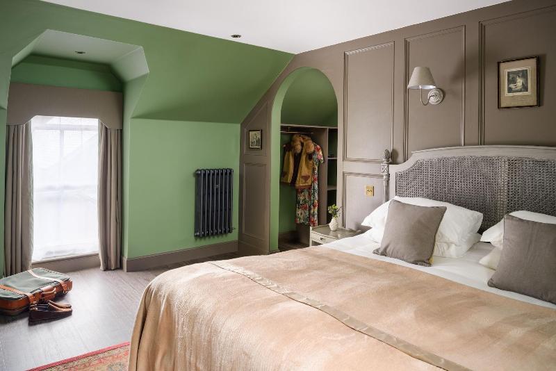 Meikleour Arms Hotel And Restaurant image