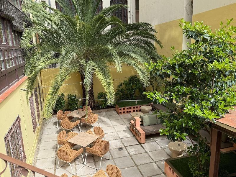 The Loft Hostel Barcelona image