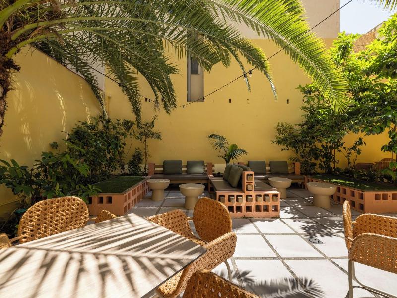 The Loft Hostel Barcelona image