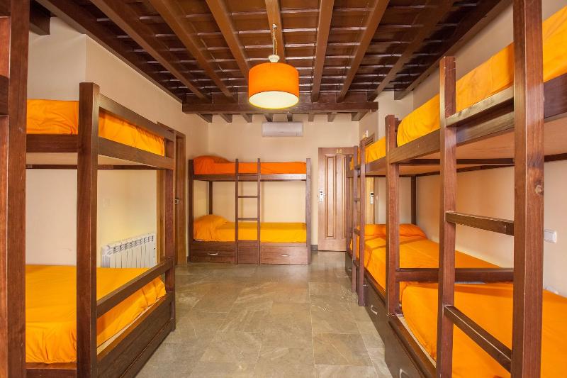 Hostel Mii Mercader De Sedas image