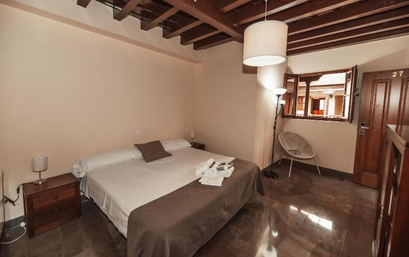 Hostel Mii Mercader De Sedas image